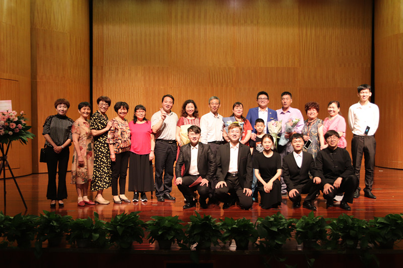 艺术学院“歌咏言”项申独唱音乐会落幕.jpg